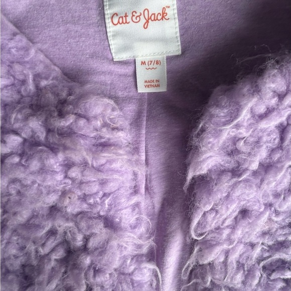 Cat & Jack Lilac sherpa short sleeved Vest kids - Picture 4 of 4